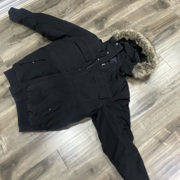 North face jacket - Picture 3 of 7